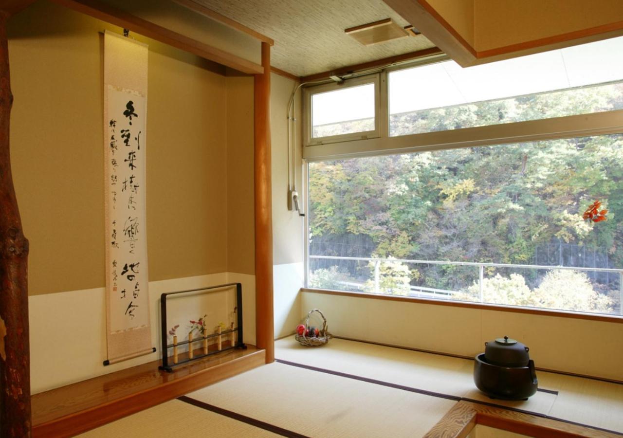 Itoen Hotel Oze Oigami Sanrakuso Numata  Buitenkant foto